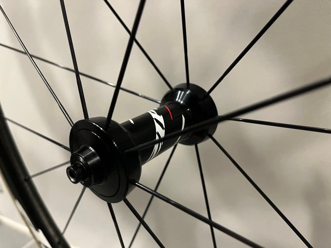 送料込み!おまけ多数! ZIPP 303 FC TU 2017