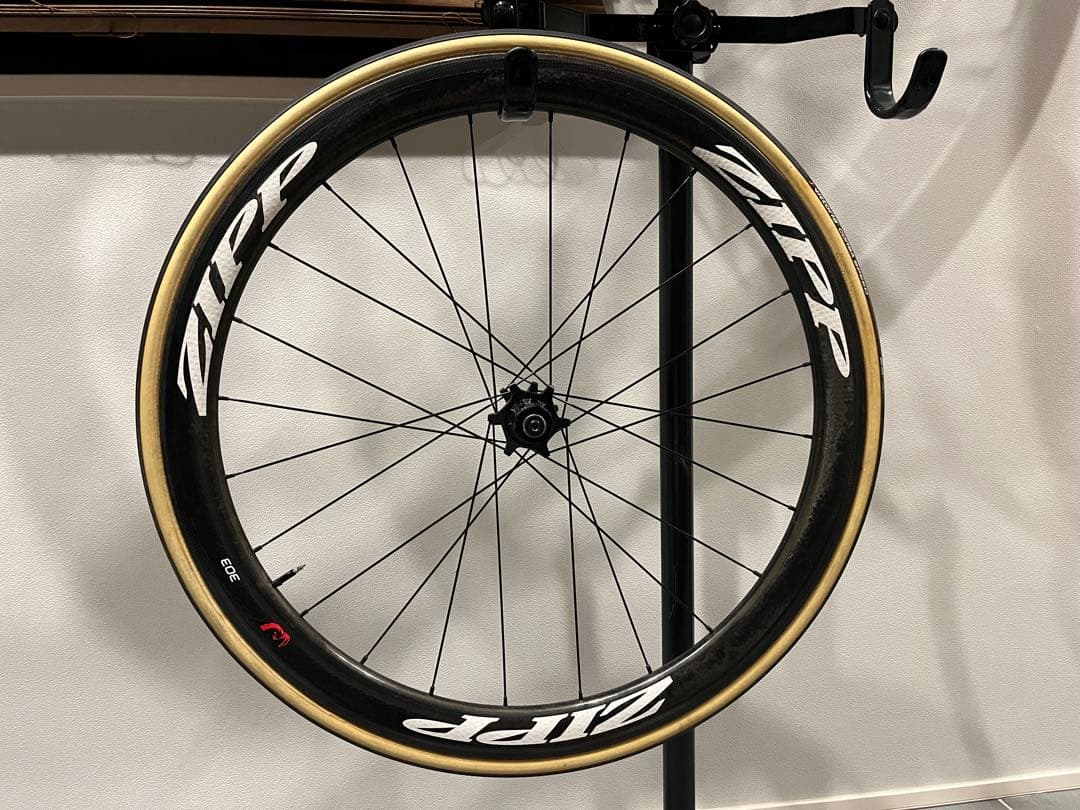 送料込み!おまけ多数! ZIPP 303 FC TU 2017