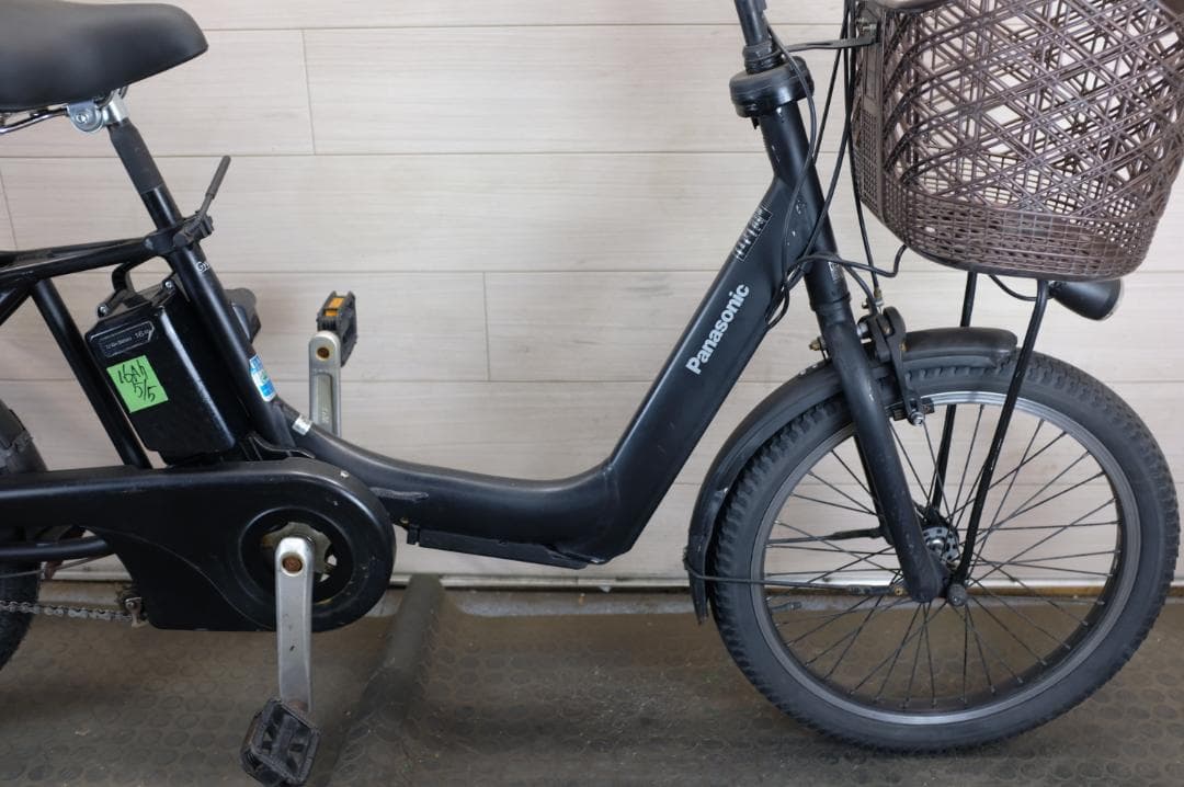 パナソニック ギュット　アニーズ　20インチ　3段　16.0Ah（5点灯）充