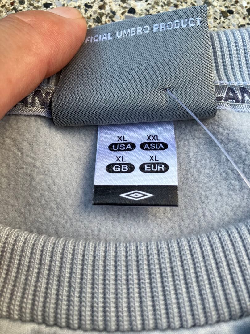 希少】イングランド代表 アンブロ トレーニングトップ L デサント製