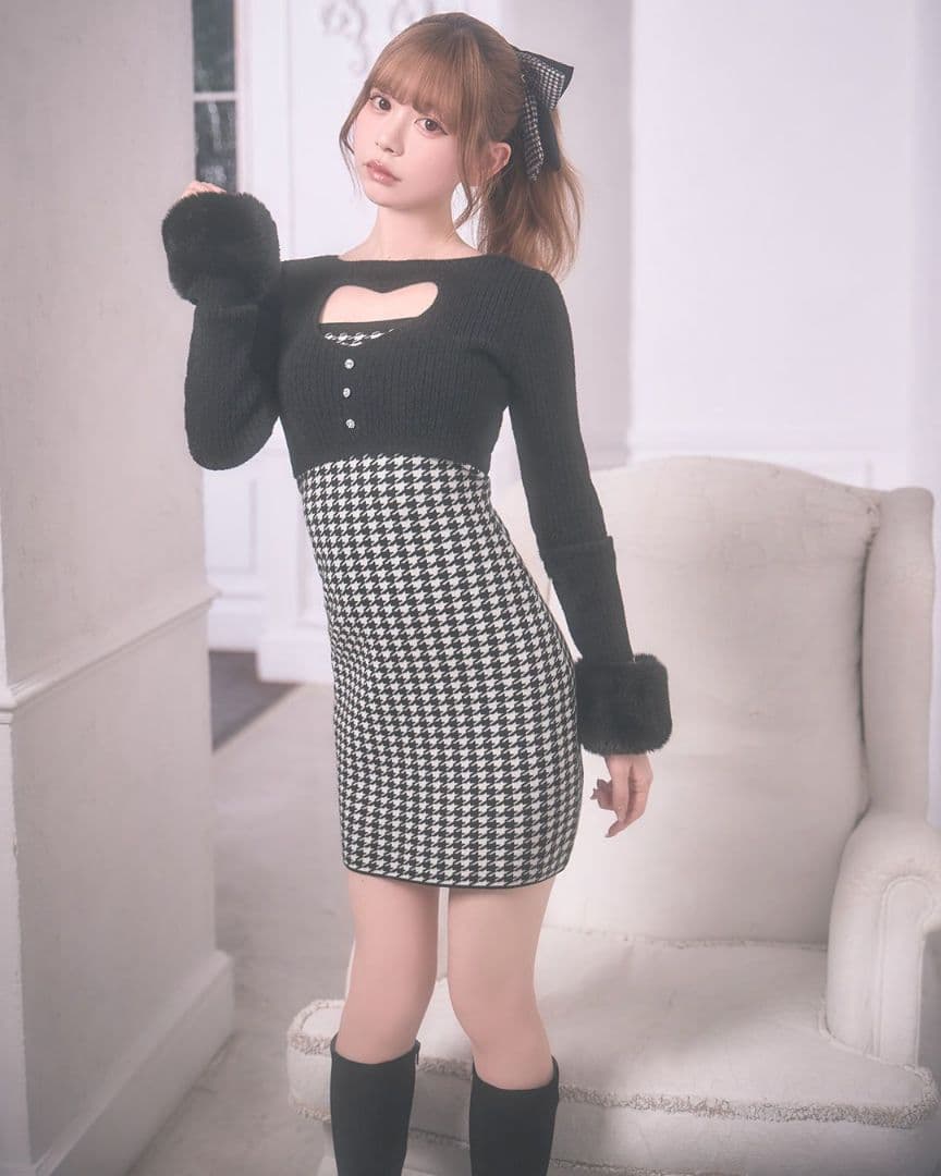 ミシェルマカロン ハートカットニットワンピース フリーサイズ - メルカリ