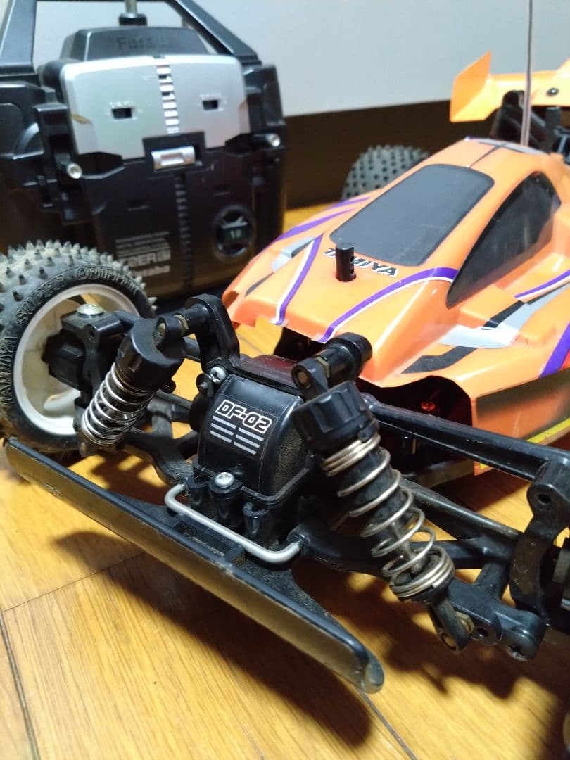 タミヤ DF-02ラジコンカー