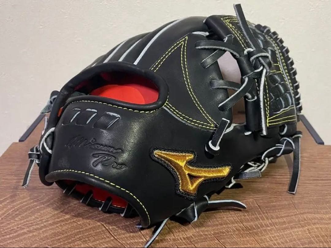 【タグ付　定価63800】ミズノプロ　硬式グラブ　硬式内野　限定カラー　グローブ 硬式用【ミズノプロ】Classic【内野手用4／サイズ10】|1AJGH30033