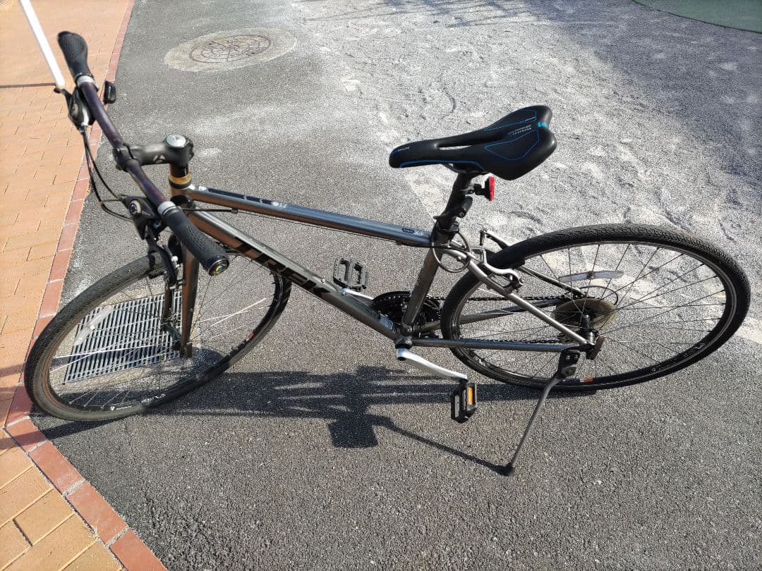 Trek 7.1FX クロスバイク