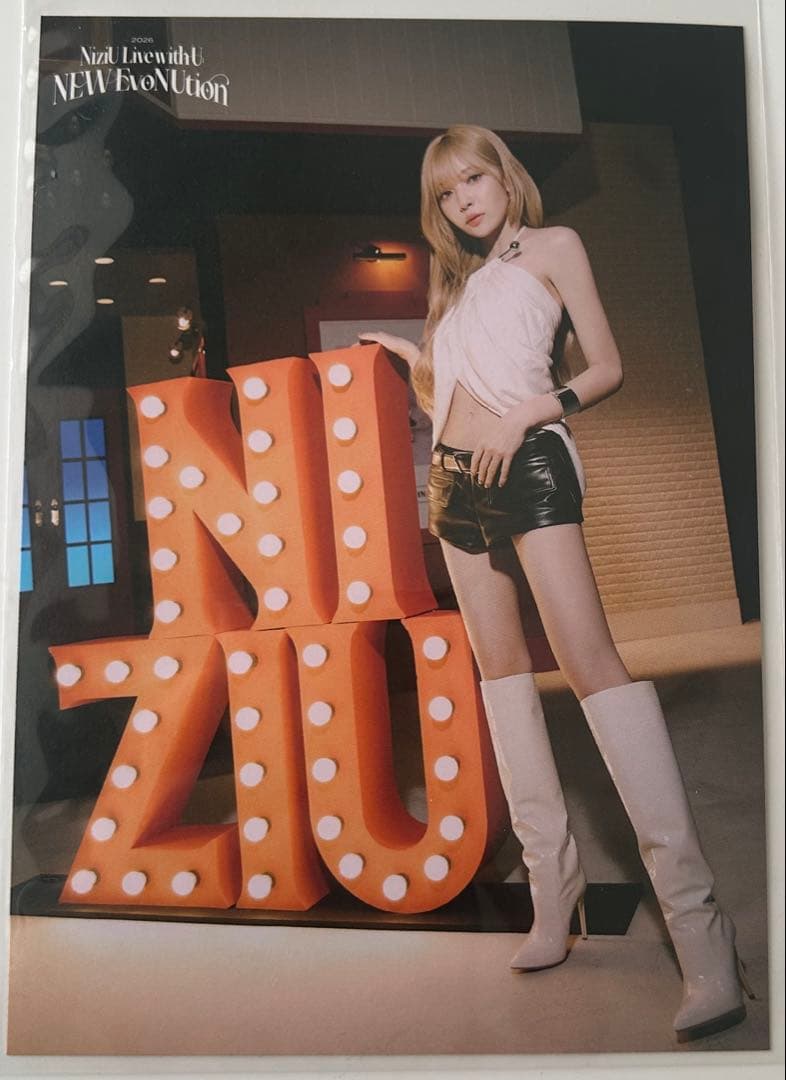 NiziU マユカNew EvoNUtion ラントレ - メルカリ