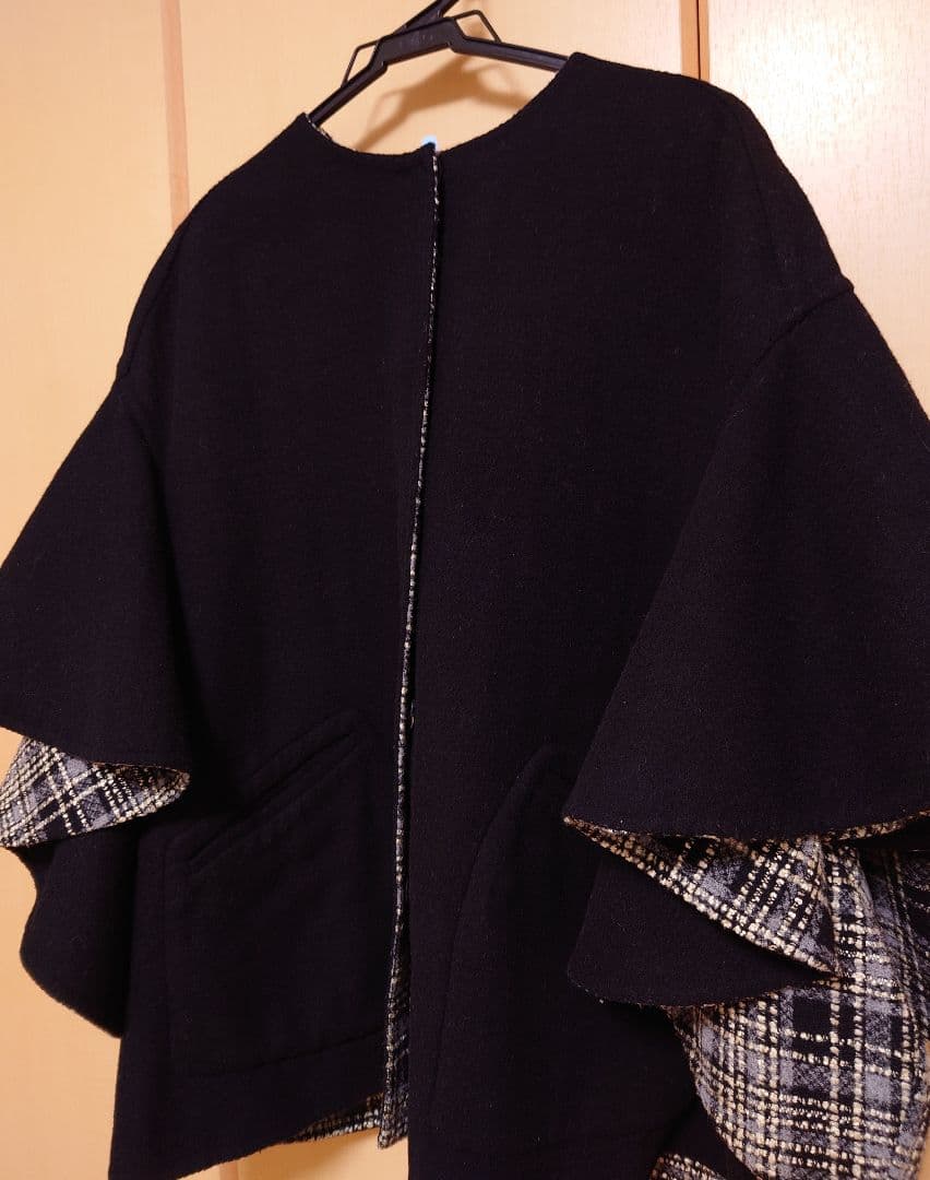 SEVEN TEN】ラッフルスリーブリバーシブルコート ブラック×チェック