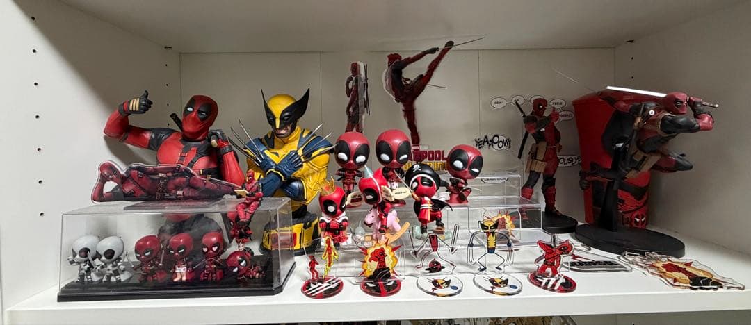 デッドプール　フィギュアセット Amazon.co.jp: Azurra New ZD Toy Dead Pool & Wolverine アクション