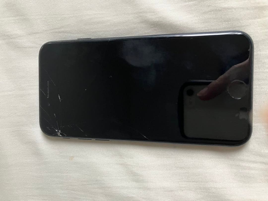 iPhoneSEブラック第3世代　SIMフリー　128GB Apple iPhone SE (第3世代) 128GB SIMフリー 価格比較 - 価格.com