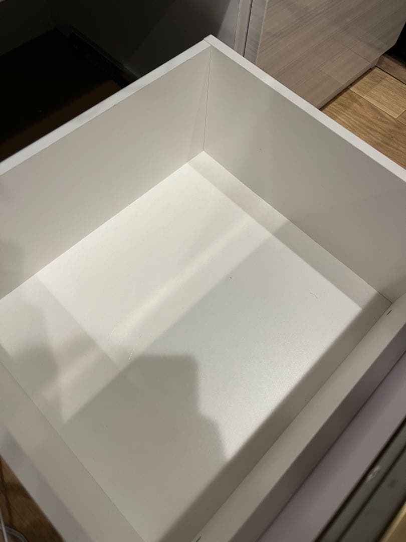 ホワイト食器棚 ガラス扉付き 中型 湯川家具 家具・インテリア