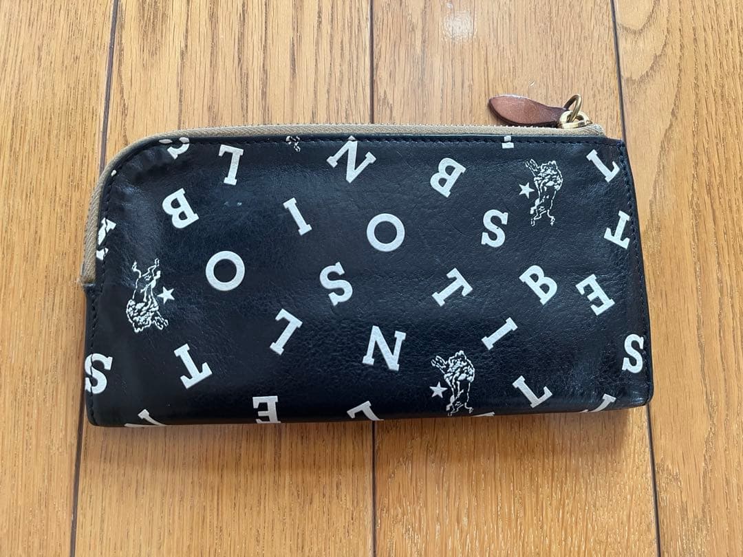 IL BISONTE イルビゾンテ 日本限定 モノグラムロゴ ボタン長財布