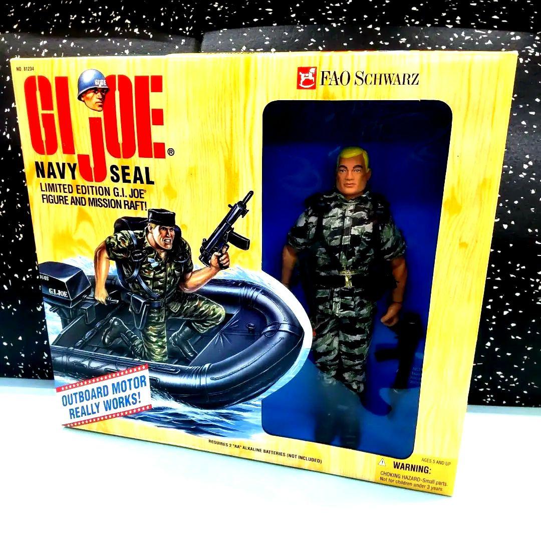 GIJOE  ネービーシール　レア　FAOシュウォルツ限定　未開封品 Super7 Reaction+ G.I. Joe Cover Girl (Blonde) - 3.75