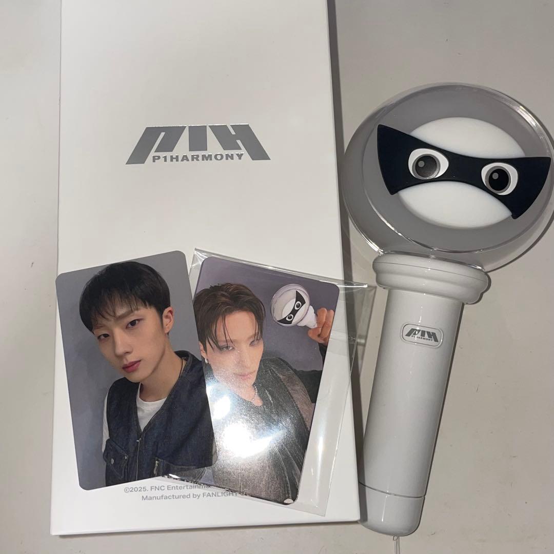 【potato】P1Harmony ペンライト ver.2 特典トレカ付き P1Harmony - Official Light Stick Ver.2