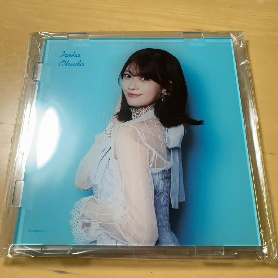 乃木坂46 卓上カレンダー　2026 奥田いろは 乃木坂46 OFFICIAL WEB SHOP | 乃木坂46 グッズ通販サイト