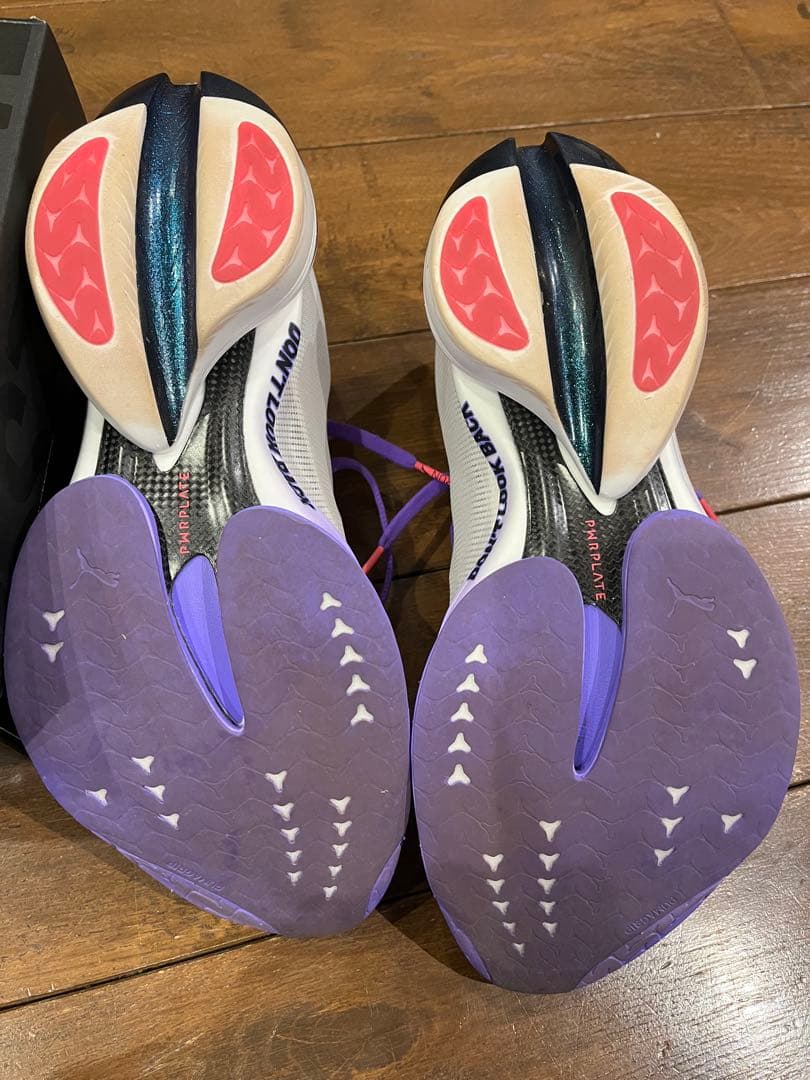 リ*ノ様 PUMA FAST-R NITRO ELITE 3 27.0cm ファ