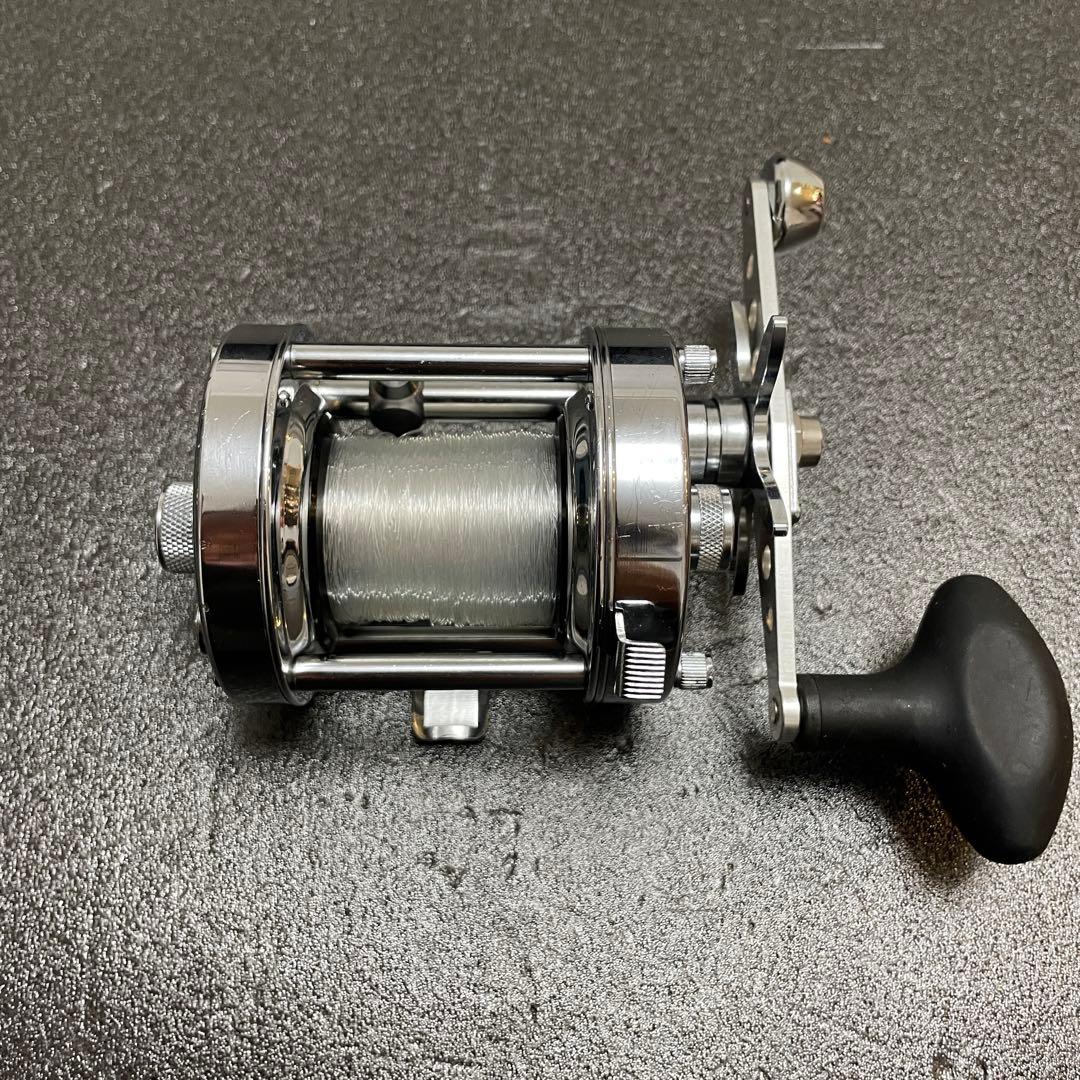 アンバサダー 6500CS ロケット クローム アブガルシア(Abu Garcia) アンバサダー 6500CS ROCKET CHROME II (右