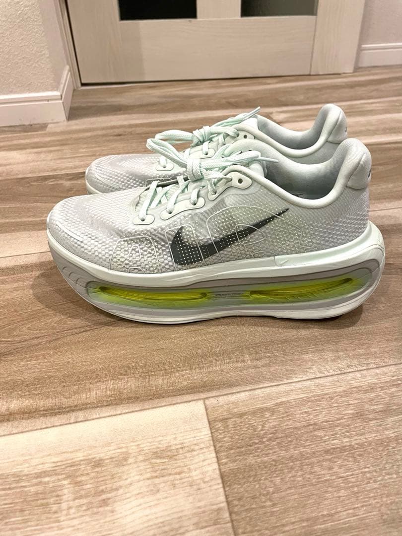 NIKE ボメロプレミアム 27.0cm