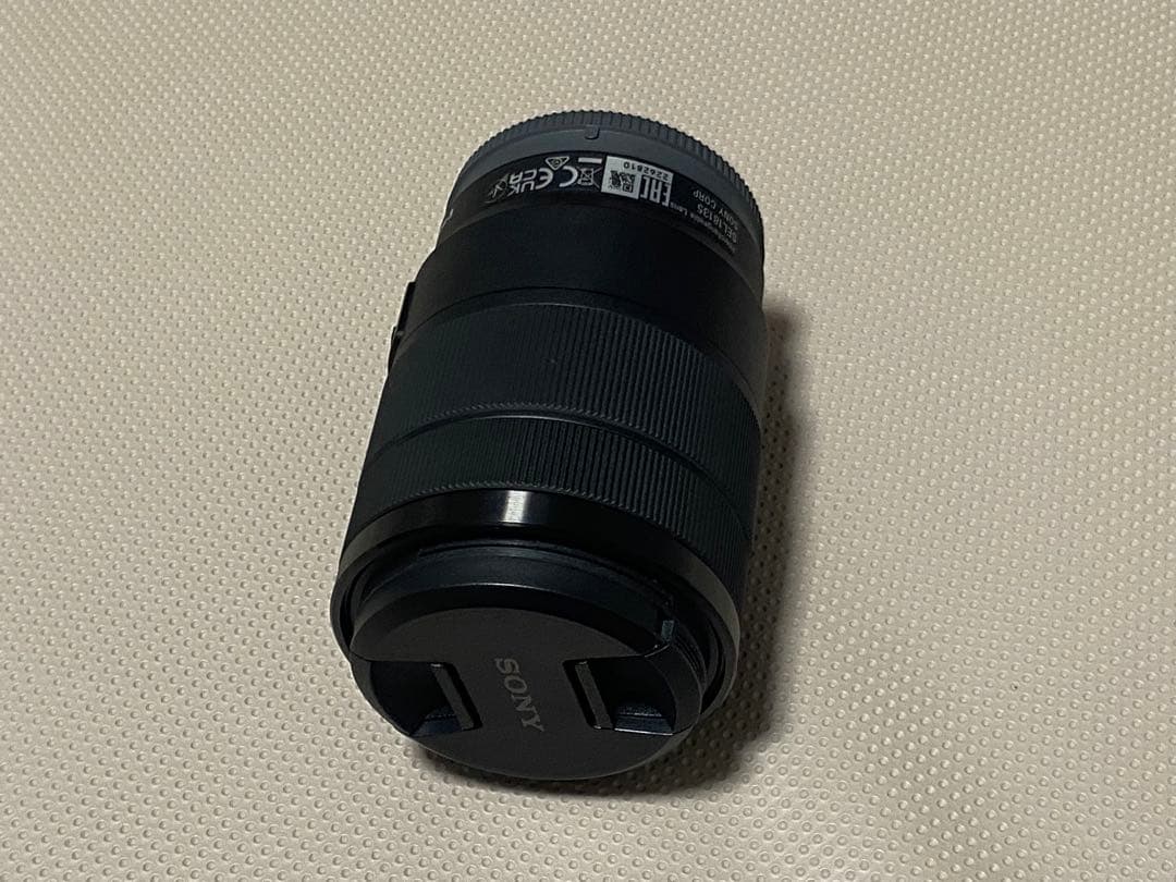 Sony E 18-135mm F3.5-5.6 OSS ズームレンズ