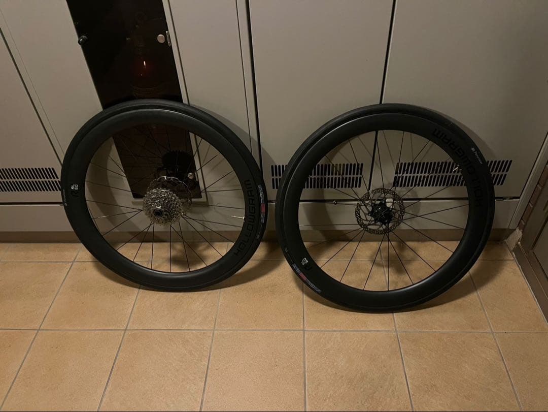 前後輪980g!! SFida カーボンホイール カンパニョーロ用