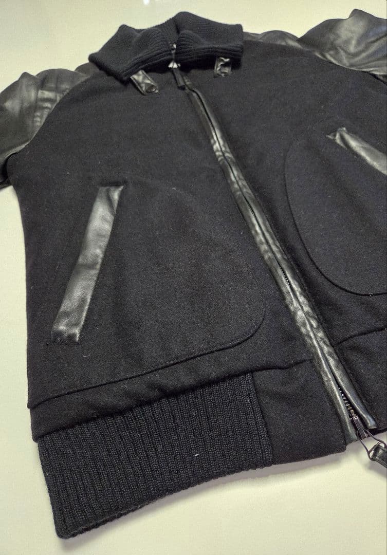 美品】DUVETICA ポリニーチェ ダウンジャケット 黒 - メルカリ