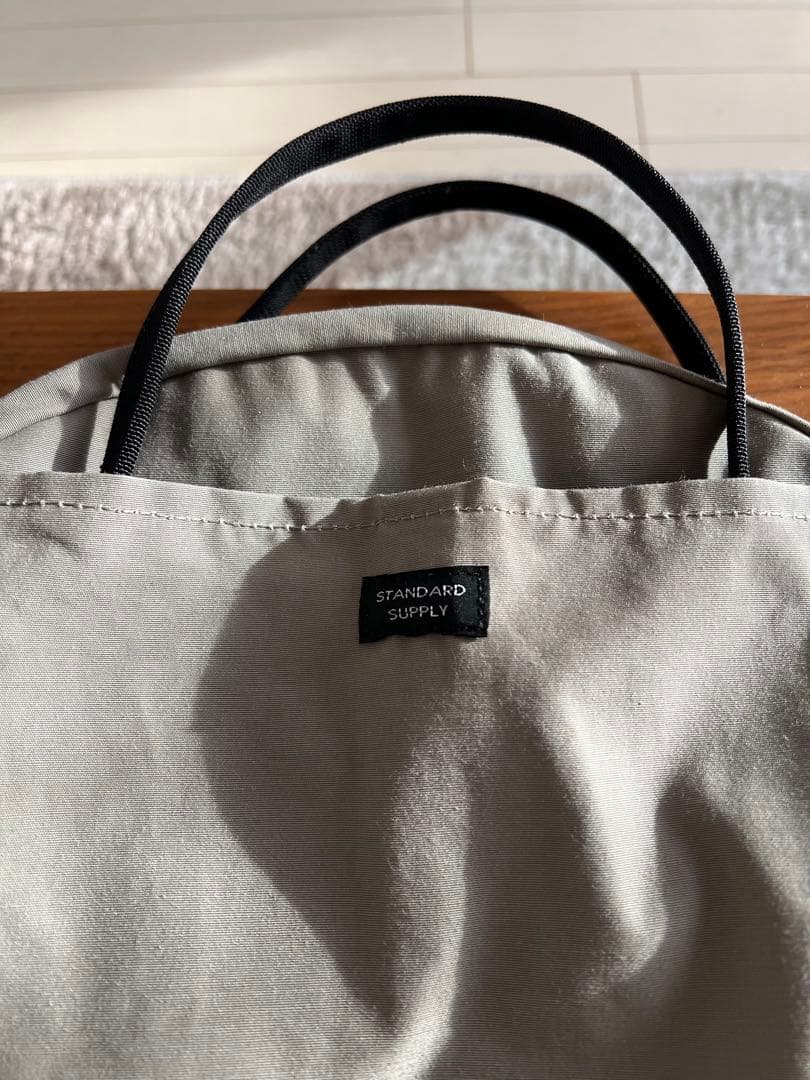 初売極美品】Standard Supply WALLAROO リュック グレー - メルカリ