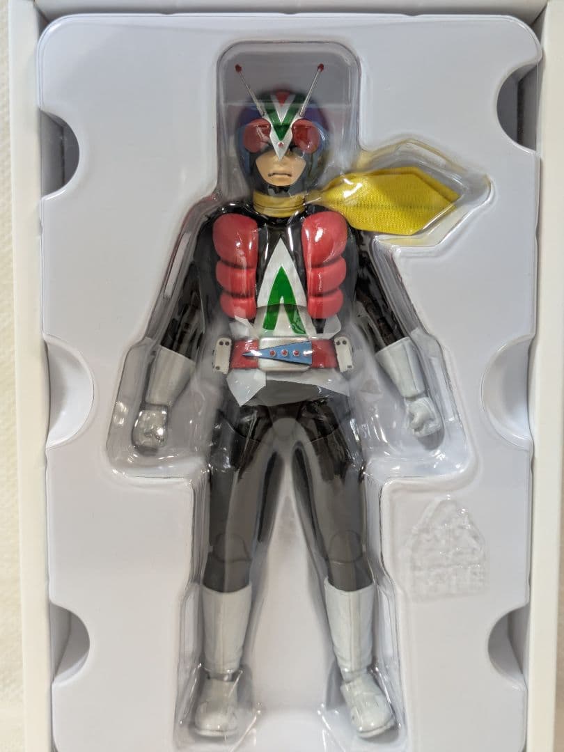 S.H.Figuarts (真骨彫製法) 仮面ライダーV3ライダーマンフィギュア