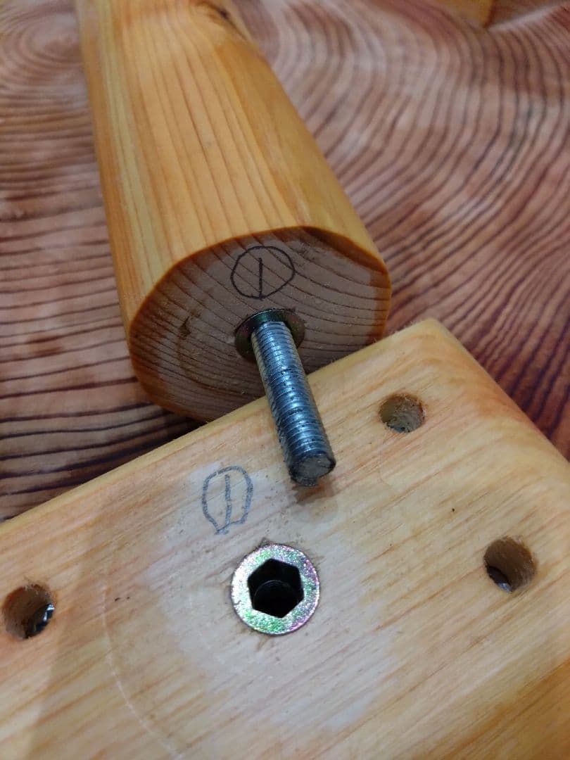 杉の輪切り形ローテーブル㉔ 桜様専用❕桜様樹齢約70