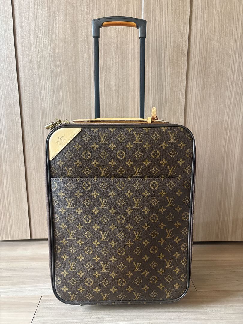 【ちゃんはる】Louis Vuitton 2輪キャリーケース ちゃんはる】Louis Vuitton 2輪キャリーケース ちゃんはる】Louis