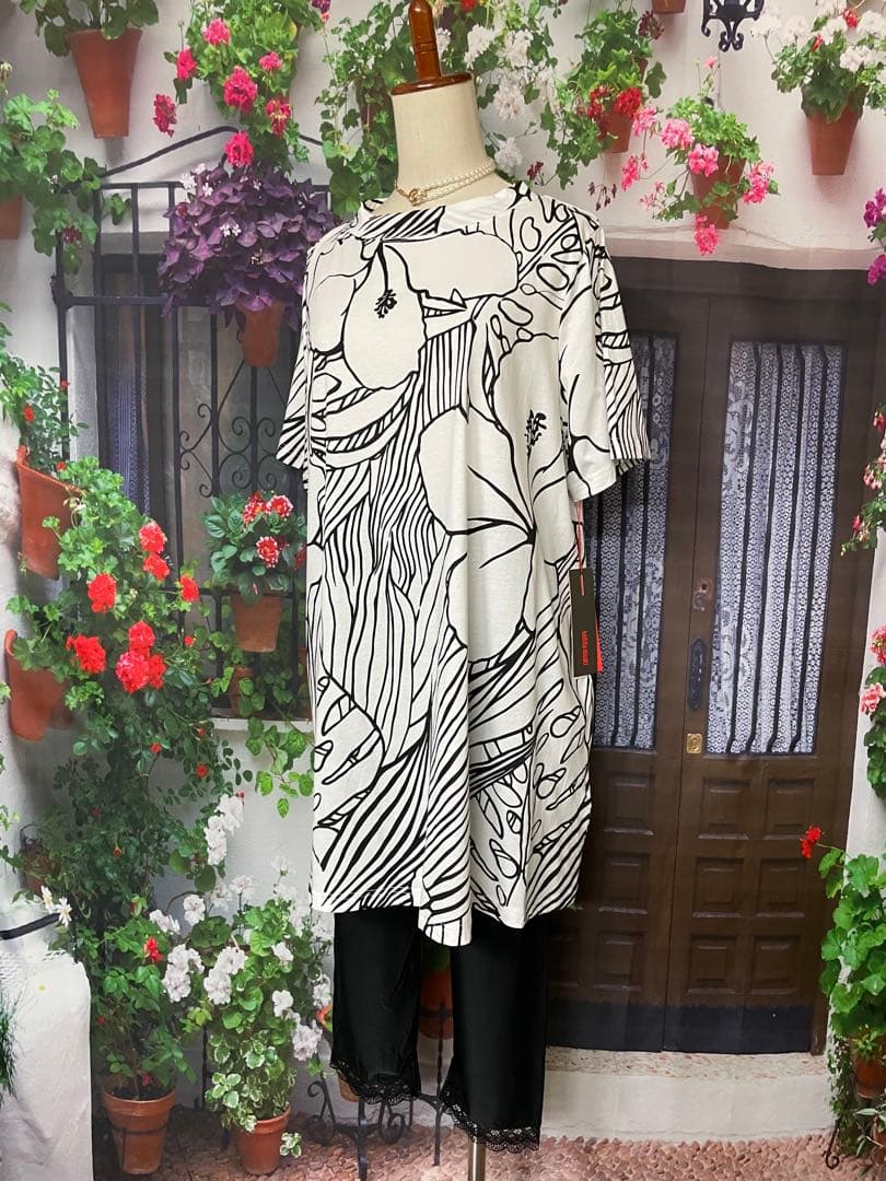 よっこ973新品 コイビトミサキ綿100 大花printAラインTU