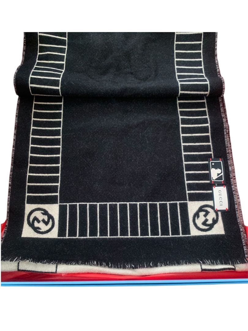 グッチ×ヤンキース GUCCI ニューヨークヤンキース マフラー NY｜激レア