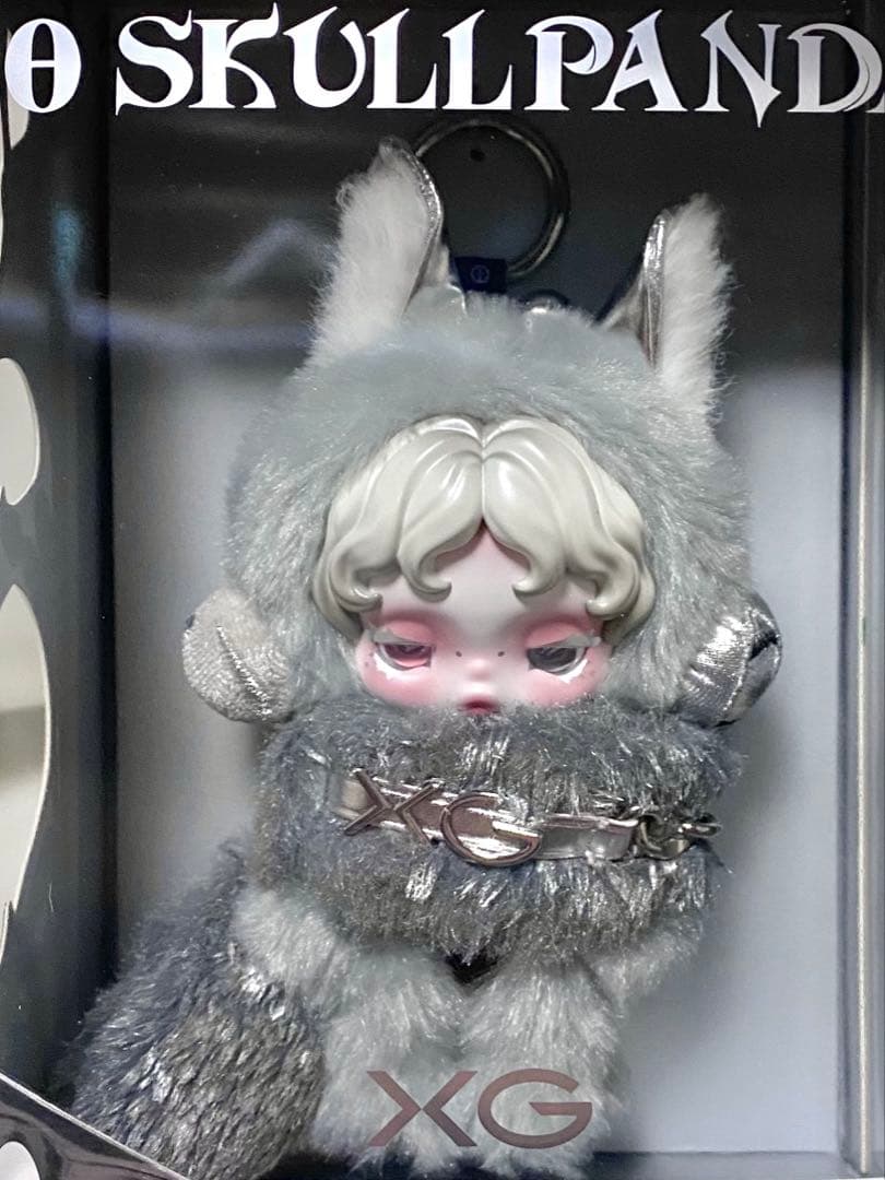 SKULLPAND スカルパンダ xg ぬいぐるみペンダント　安心の丁寧梱包付き 即納】【新品】【正規品】SKULLPANDA × XG ぬいぐるみペンダント【日本