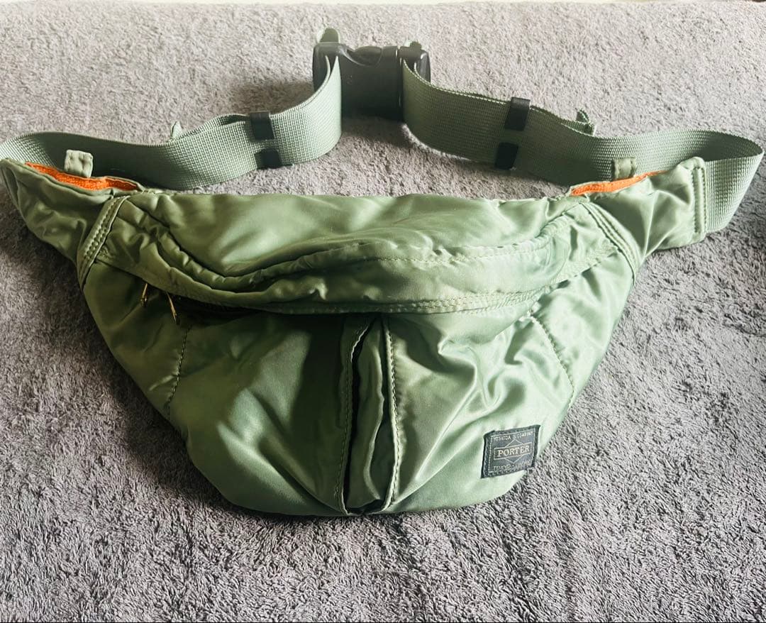 PORTER ウエストポーチ ボディバッグ オリーブグリーンのボディバッグ