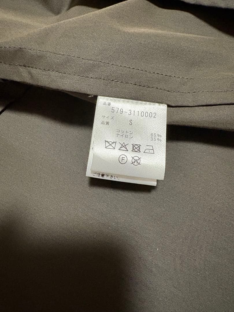 MARGARETHOWELL ステンカラースプリングコートカーキ色