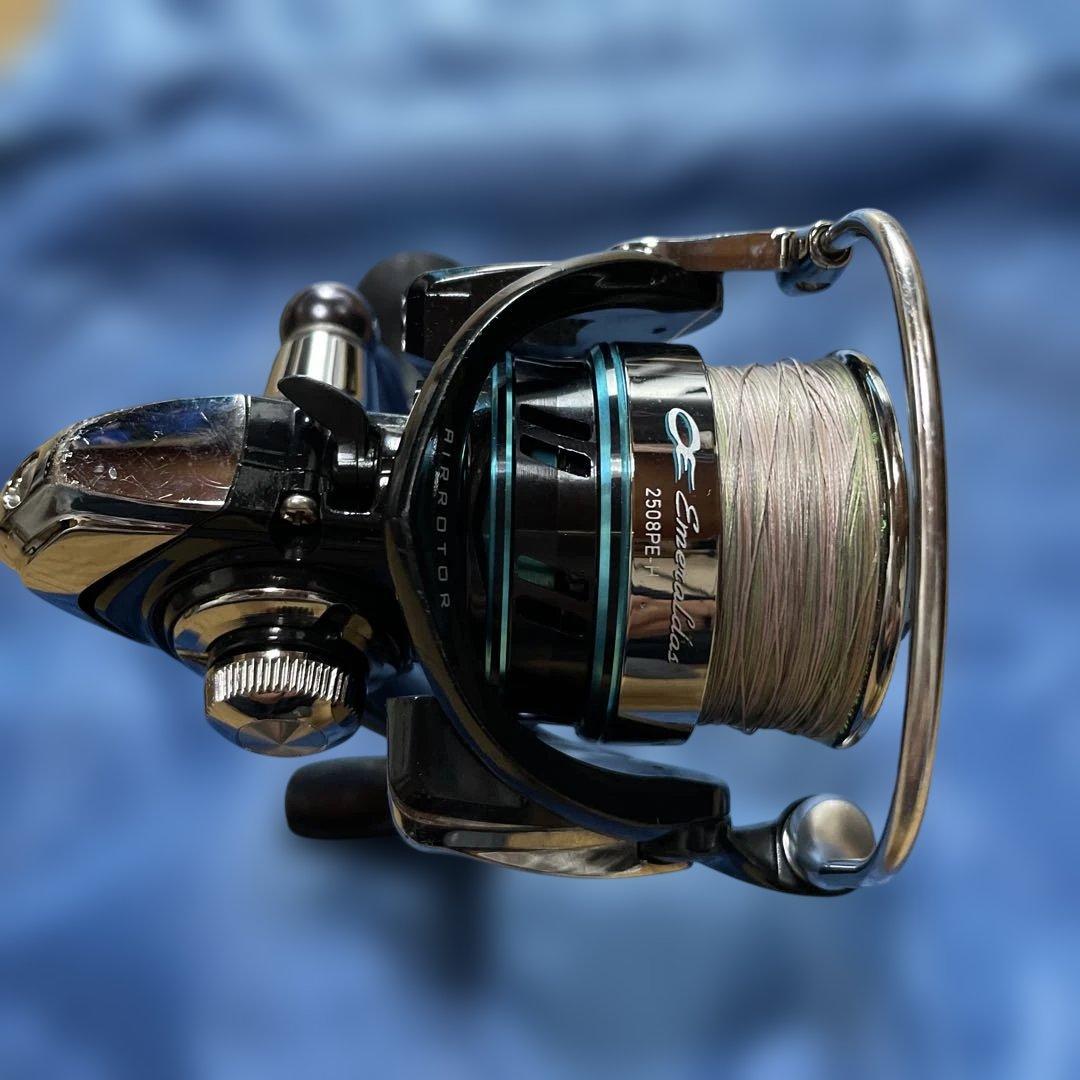 ダイワ　エメラルダス　2508PE-H Amazon | ダイワ(Daiwa) スピニングリール エギング 16 エメラルダス