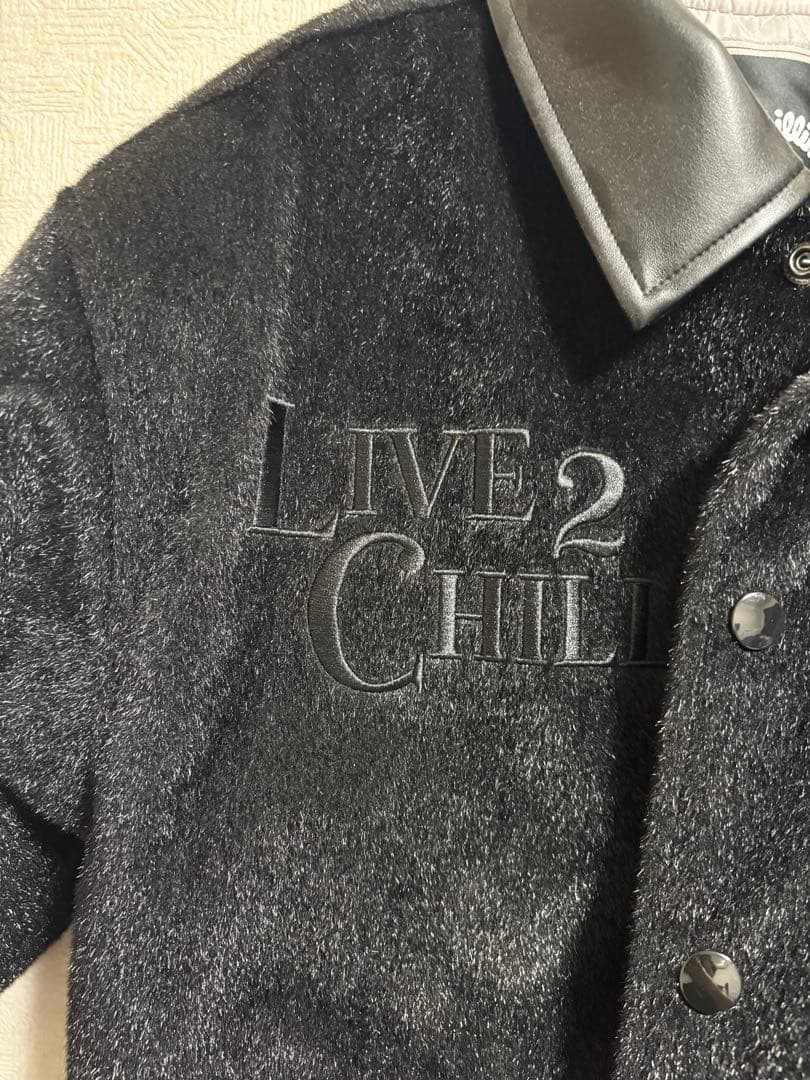 Chillin´ （チリン） LIVE 2 CHILL スタジャン ブラック