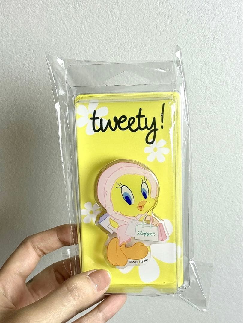 2024 IU H.E.R tweety アクリルトック 4つセット入手困難の品