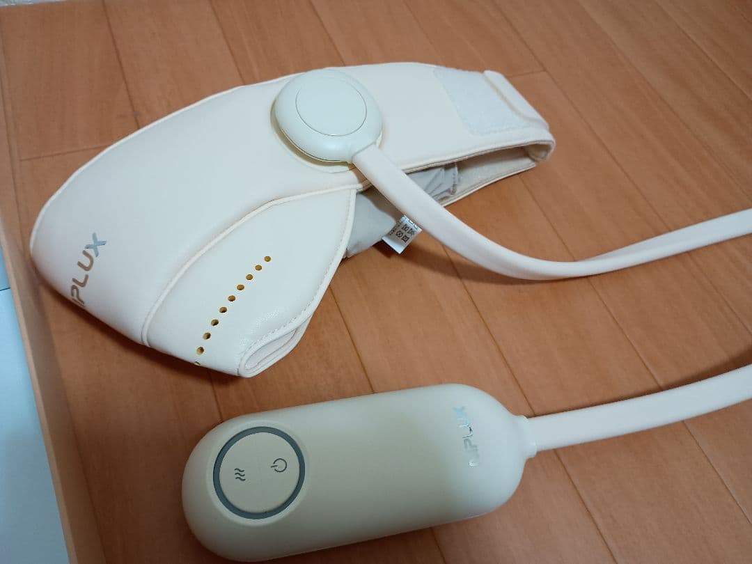 CHILLMET（チルメット） NIPLUX 目元ヘッドスパ 定価17,600円