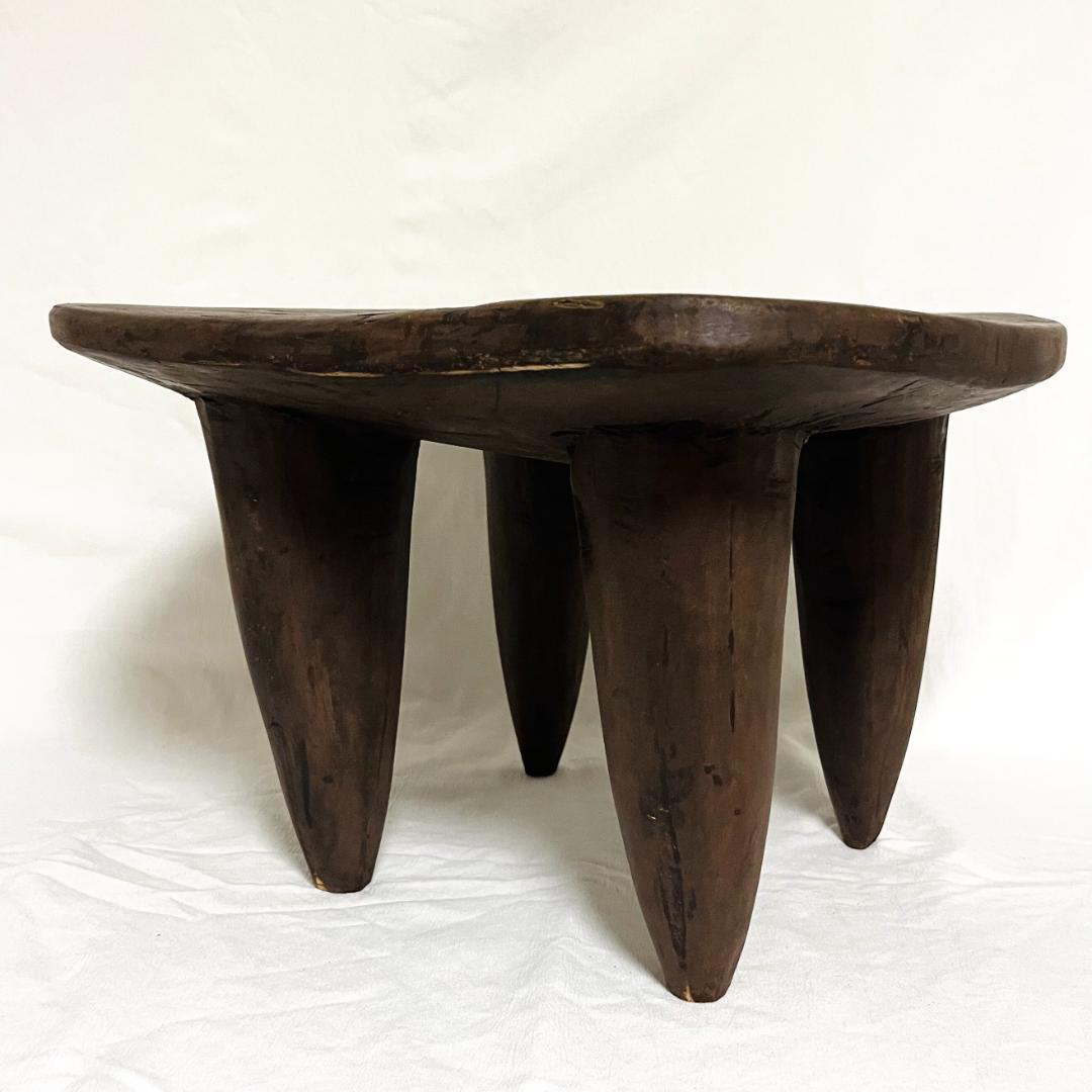 アフリカ コートジボワール セヌフォスツール 西アフリカ・コートジボワール北部を中心に暮らす セヌフォ族による