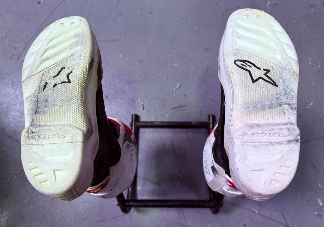 モトクロスブーツ　ユース、子供用　サイズ6 （25.0cm）アルパインスター7S