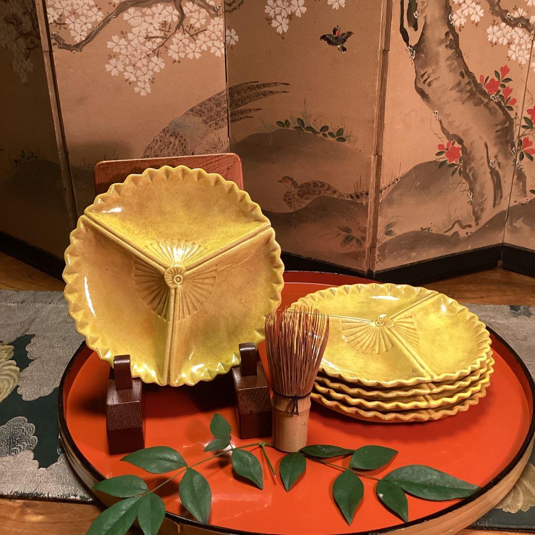 特別出品】 懐石道具 黄交趾焼 源内焼 三つ扇皿 5枚揃 供箱 - メルカリ