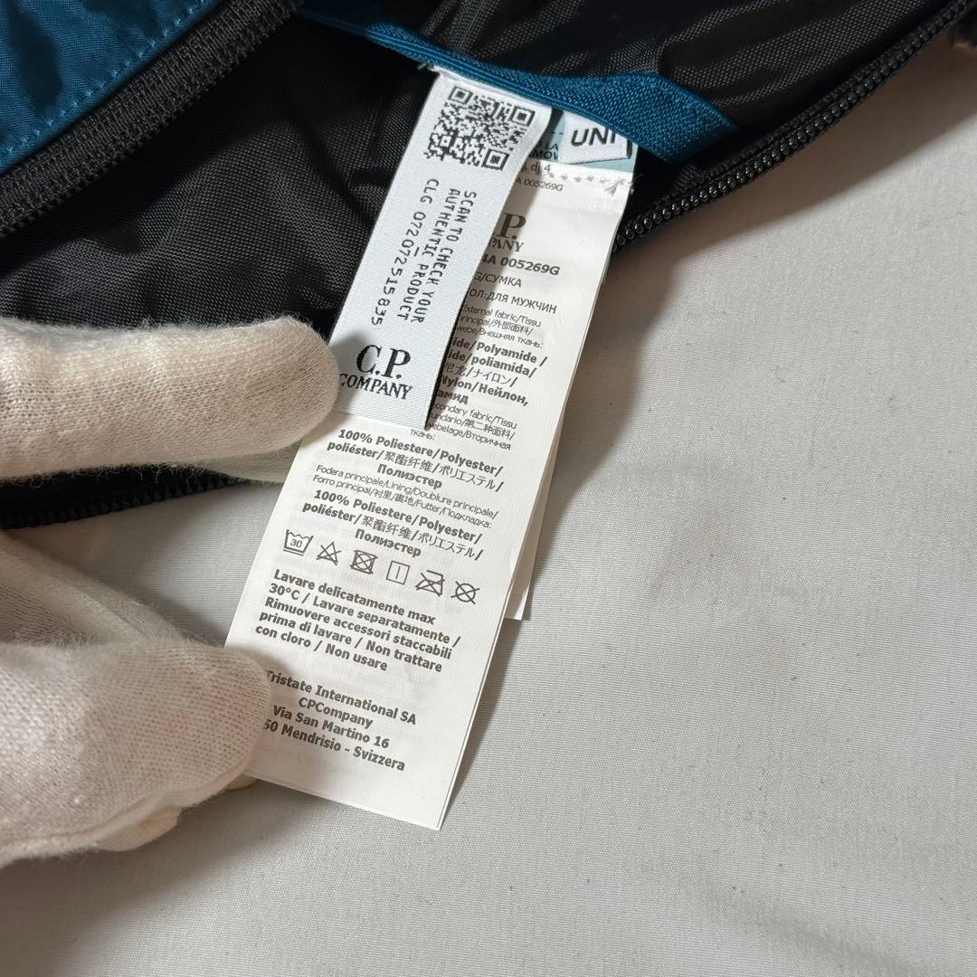 【定価4.2万/あおば着用】C.P.Company ボディ バッグ ブルー