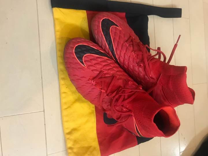 ナイキ ベノム  FG Amazon | Nike Phantom Venom Elite FG サッカークリート(M7.5/W9