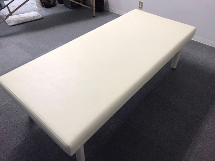 高反発H型マッサージベッド(無孔) クリーム高反発H型マッサージベッド