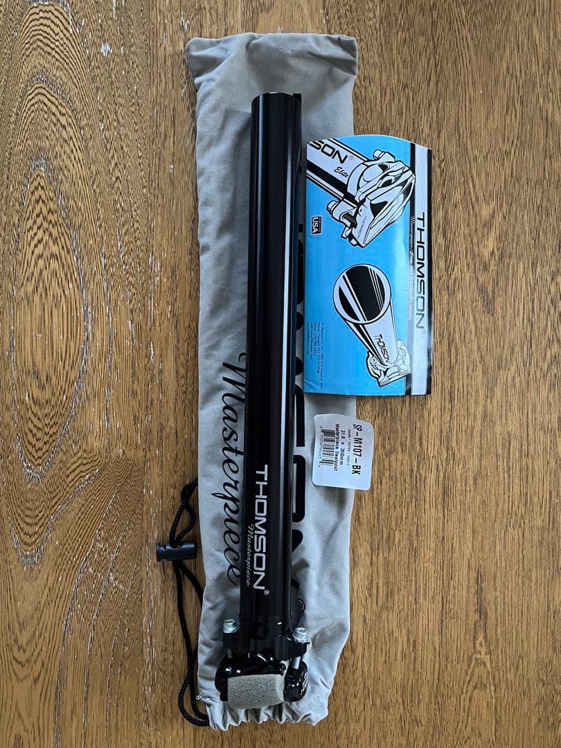 THOMSON Masterpiece Seat Post 31.6×350mm THOMSON ( トムソン ) シートポスト MASTERPIECE CARBON