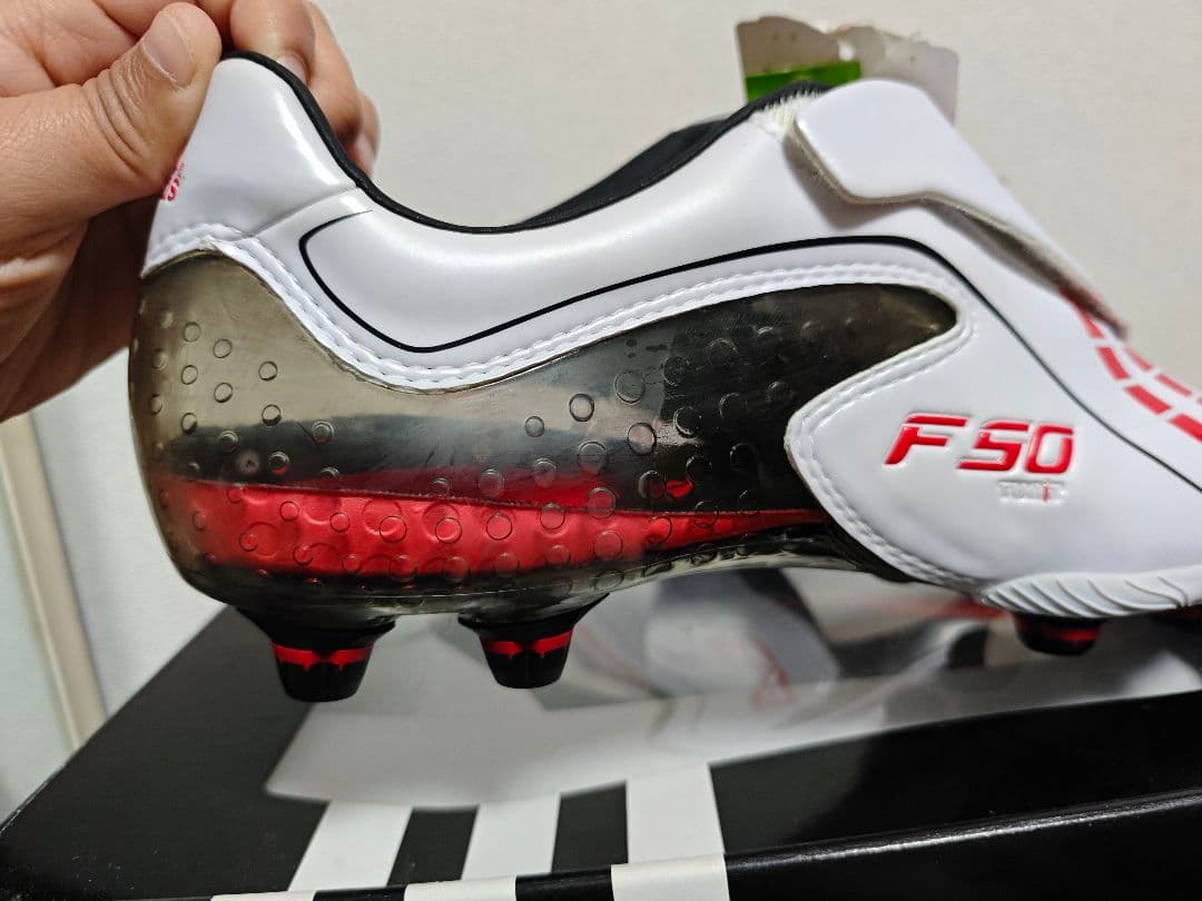 adidas F50 TUNITサッカーシューズ ホワイト/レッド 27.5cm