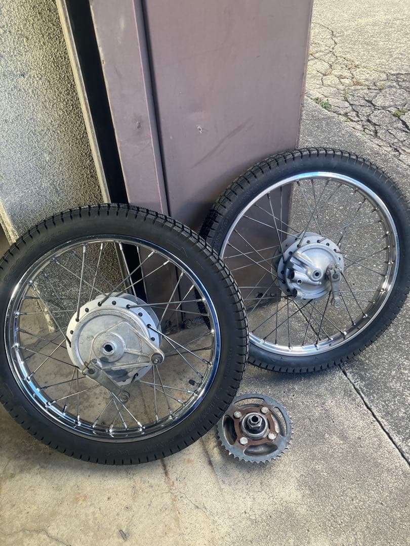 C50 AA01 プレスカブ　DUNLOP D502  & ホイール C50 AA01 プレスカブ DUNLOP D502 & ホイール C50 AA01 プレスカブ