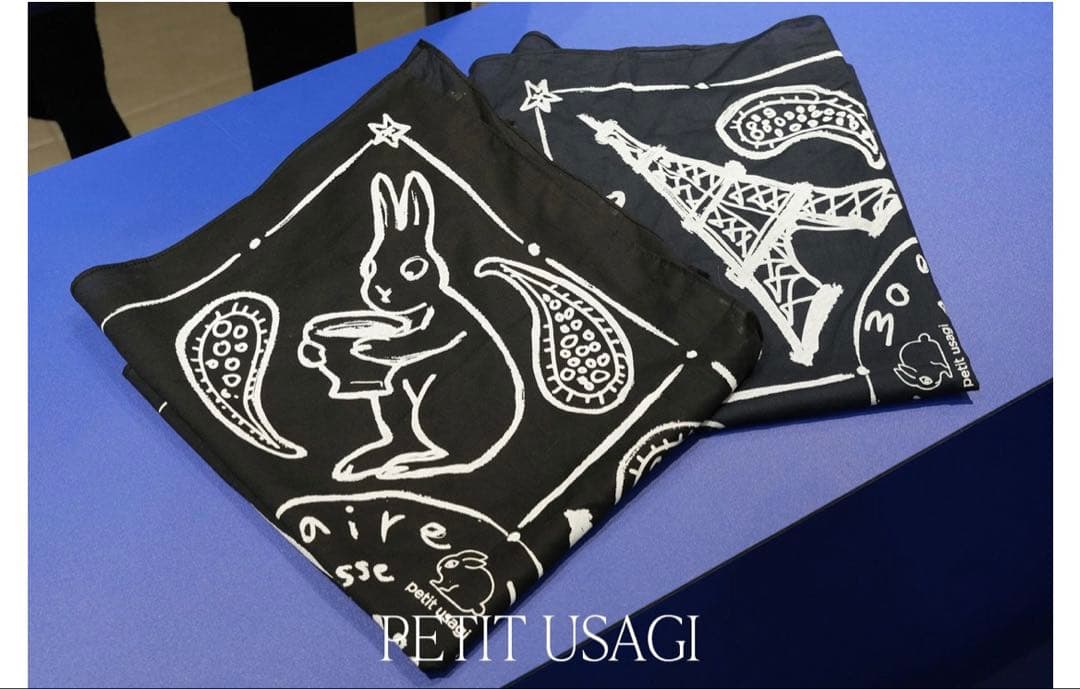 ドゥーズィエムクラス】 PETIT USAGI バンダナ うさぎ 黒色 - メルカリ