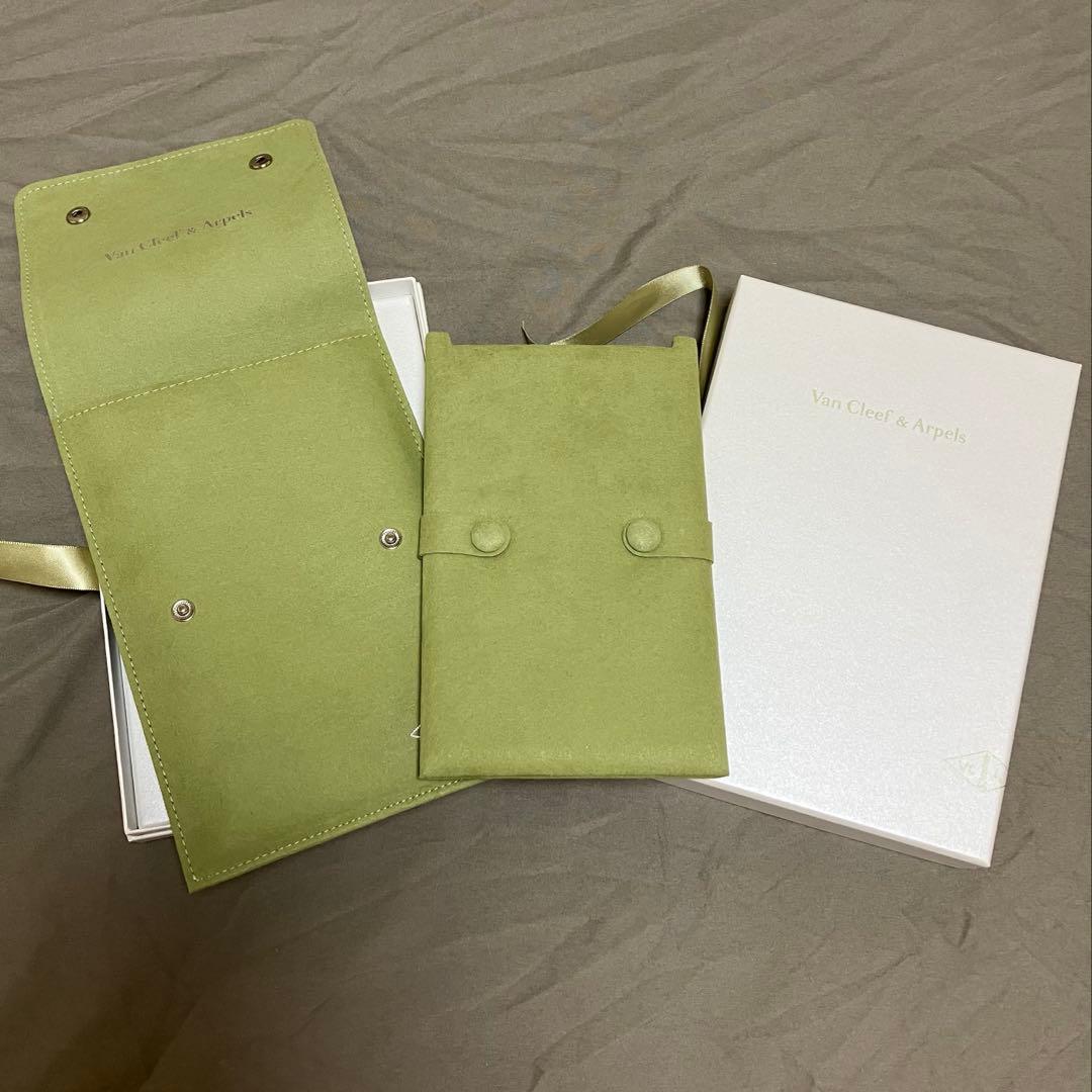 ヴァンクリーフ&アーペル　ネックレス用　スエードポーチ ヴァンクリーフ&アーペル ネックレス用 スエードポーチ - メルカリ