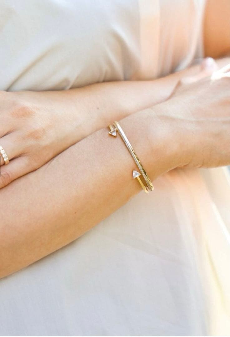 Laaina/ラアイナ】TRIANGLE TOPAZ CUFF 新品 - メルカリ