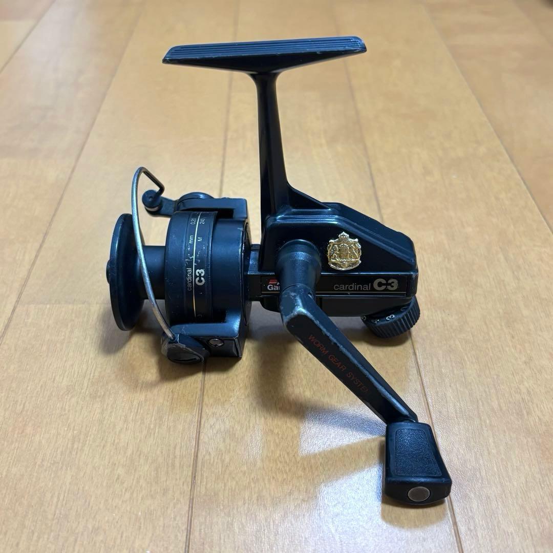 ダイワ DAIWA LEGALIS LT2500D スピニングリール +ライン ダイワ