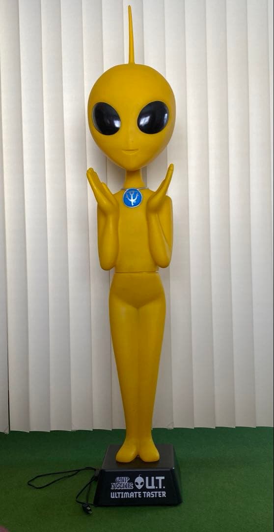 カップヌードル 日清 U.T等身大フィギュア ライト付き - メルカリ